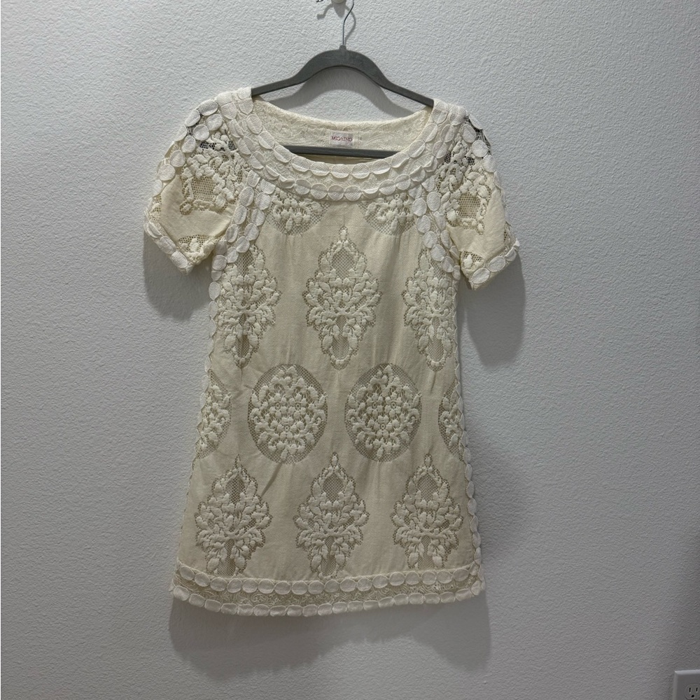 Cream Lace Short Sleeve Dress